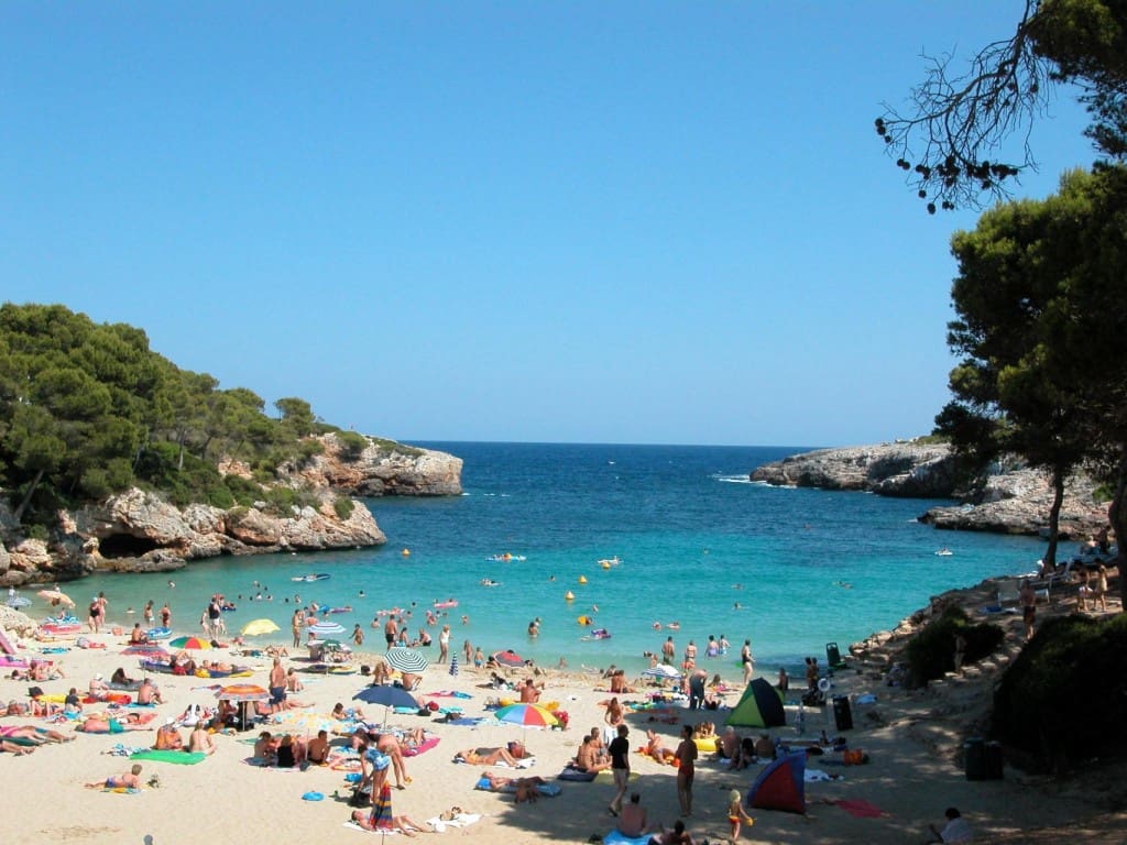 Grunde uden byggetilladelser til salg i Cala d'Or - € 750.000 (Ref: 8504107)