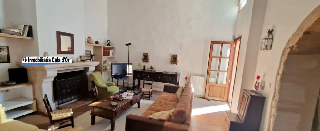 5 soverom Finca/Herregård til salgs i Felanitx med svømmebasseng - € 1 000 000 (Ref: 8538241)