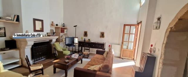 5 bedroom Finca/Country House for sale in Felanitx with pool - € 1,000,000 (Ref: 8538241)