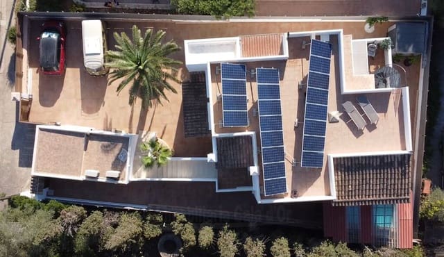 3 Zimmer Villa zu verkaufen in Cala d'Or, Santanyí mit Garage - 1.250.000 € (Ref: 8654580)