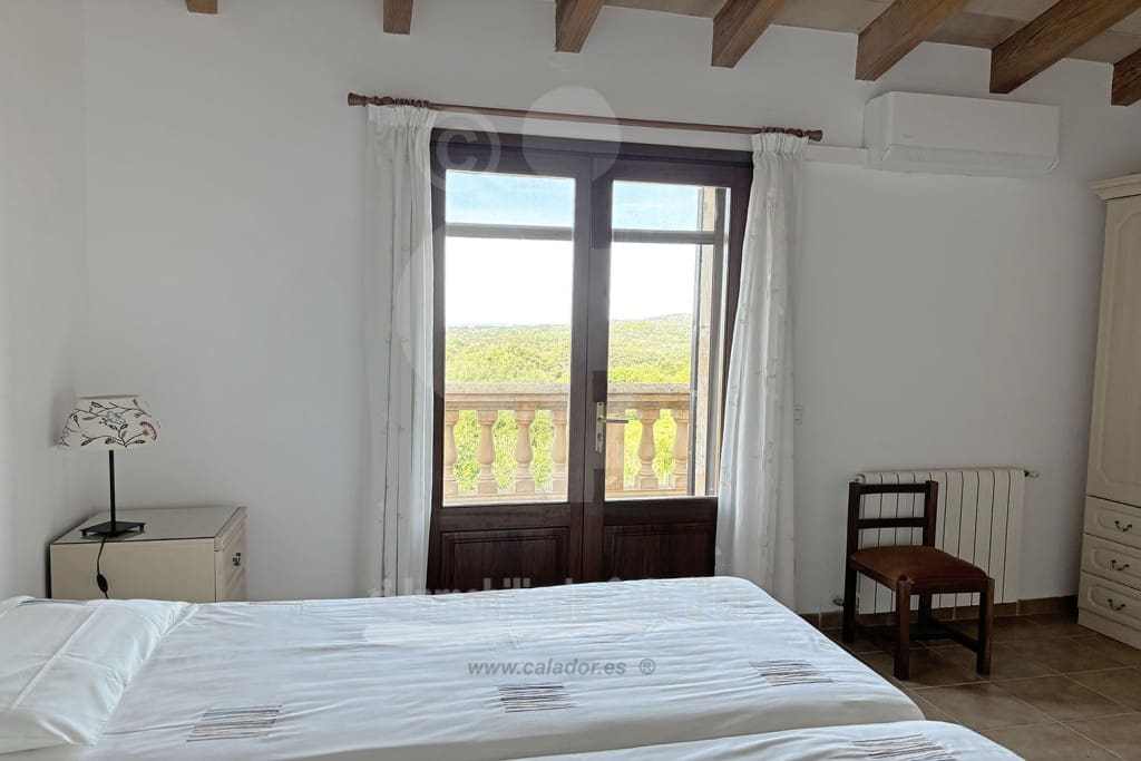 4 soveværelse Finca/Landehus til salg i Felanitx med swimmingpool garage - € 1.350.000 (Ref: 8734167)