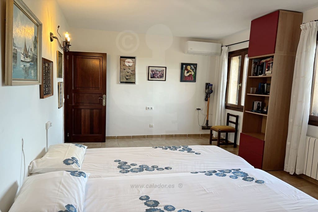 4 soveværelse Finca/Landehus til salg i Felanitx med swimmingpool garage - € 1.350.000 (Ref: 8734167)