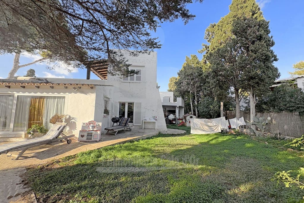 5 soveværelse Villa til salg i Cala d'Or - € 1.350.000 (Ref: 8817061)