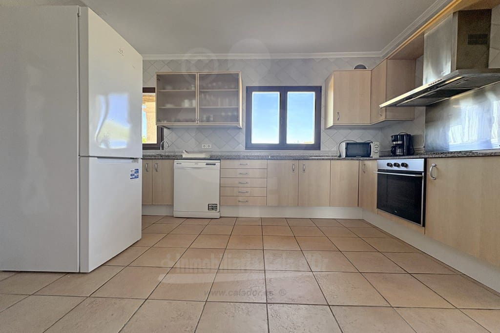 3 soveværelse Finca/Landehus til salg i Calonge med swimmingpool garage - € 3.000.000 (Ref: 8942734)