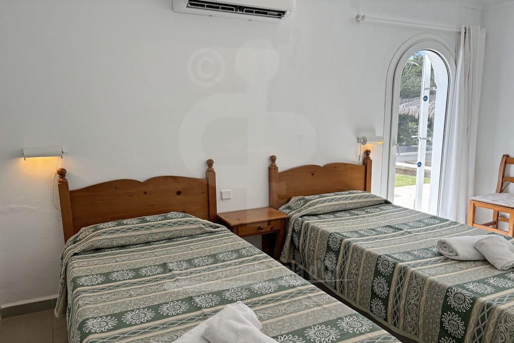 5 soveværelse Villa til salg i Porto Petro med swimmingpool garage - € 1.600.000 (Ref: 8948648)