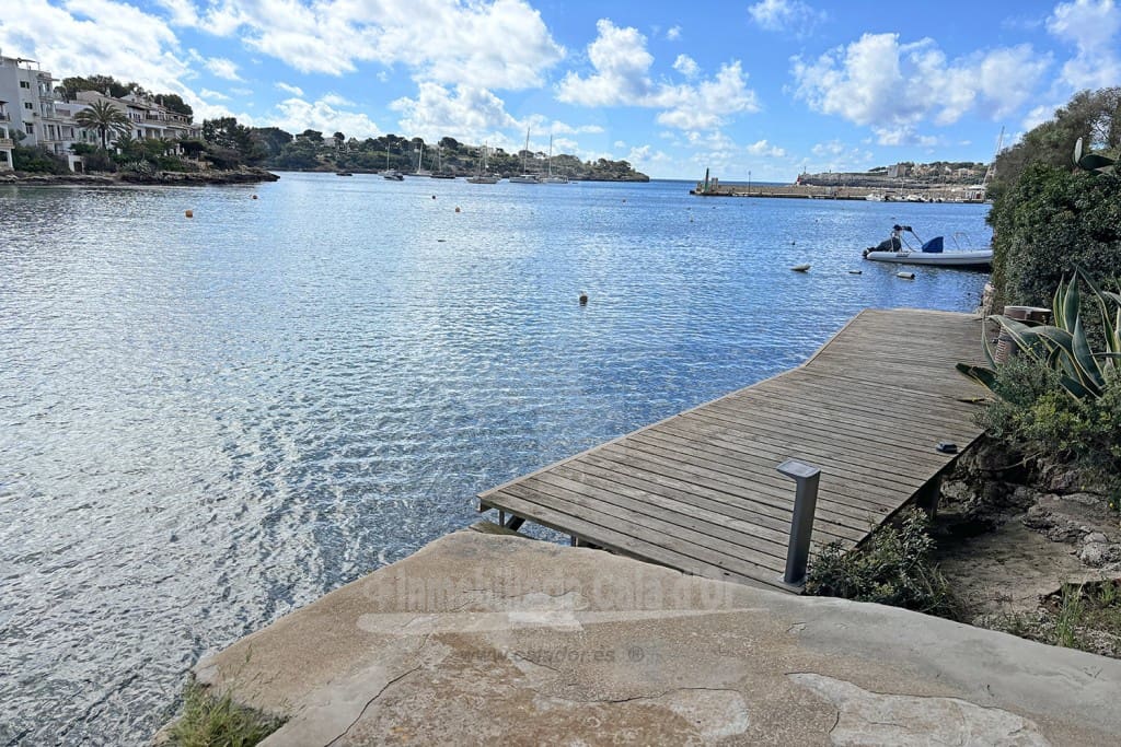 4 soveværelse Villa til salg i Porto Petro med garage - € 1.900.000 (Ref: 8988002)