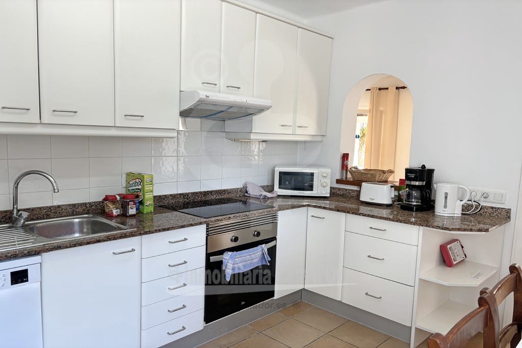 4 soveværelse Villa til salg i Cala d'Or med swimmingpool garage - € 1.225.000 (Ref: 9000989)