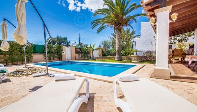 3 soveværelse Villa til salg i Cala d'Or, Santanyí med swimmingpool - € 880.000 (Ref: 9183333)