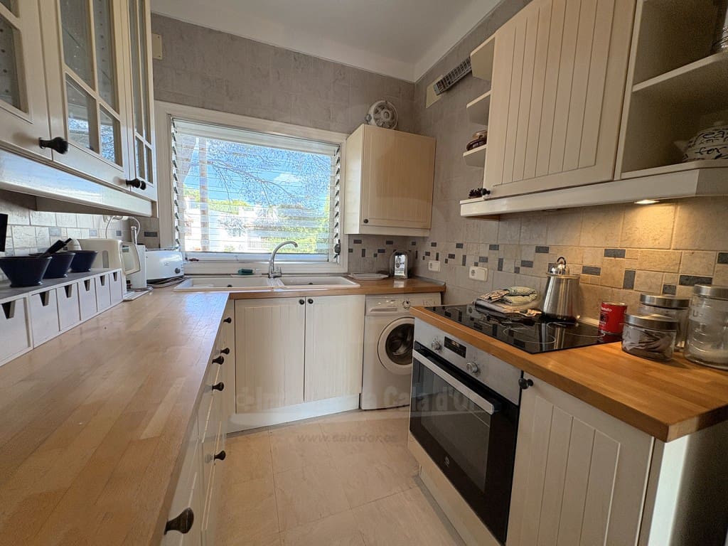 2 soveværelse Lejlighed til salg i Cala d'Or - € 395.000 (Ref: 9284936)