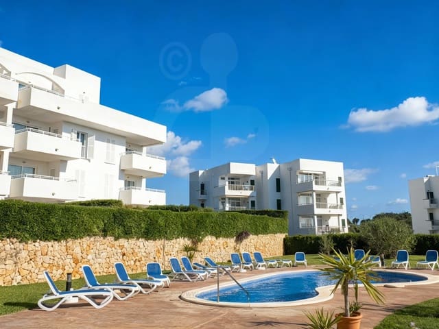 2 bedroom Apartment for sale in Cala d'Or, Santanyí with pool garage - € 395,000 (Ref: 9321586)