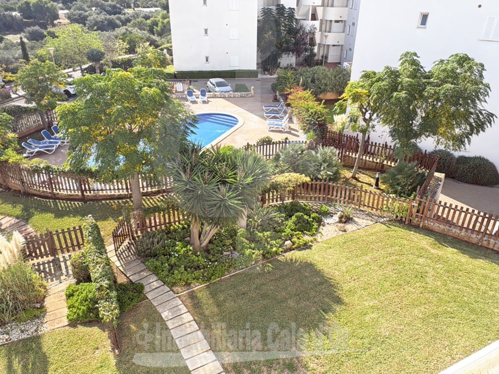 2 soveværelse Lejlighed til salg i Cala d'Or med swimmingpool garage - € 395.000 (Ref: 9321586)
