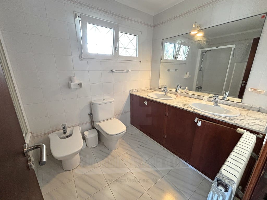 3 sovrum Hus till salu i Cala d'Or med pool garage - 990 000 € (Ref: 9398145)