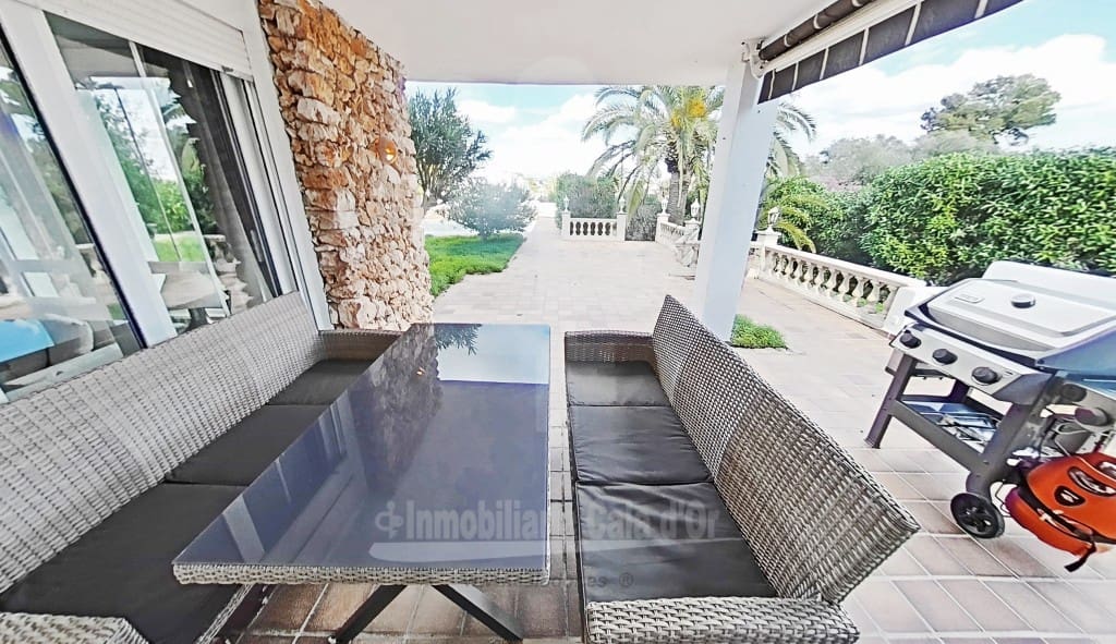 3 sovrum Hus till salu i Cala d'Or med pool garage - 990 000 € (Ref: 9398145)