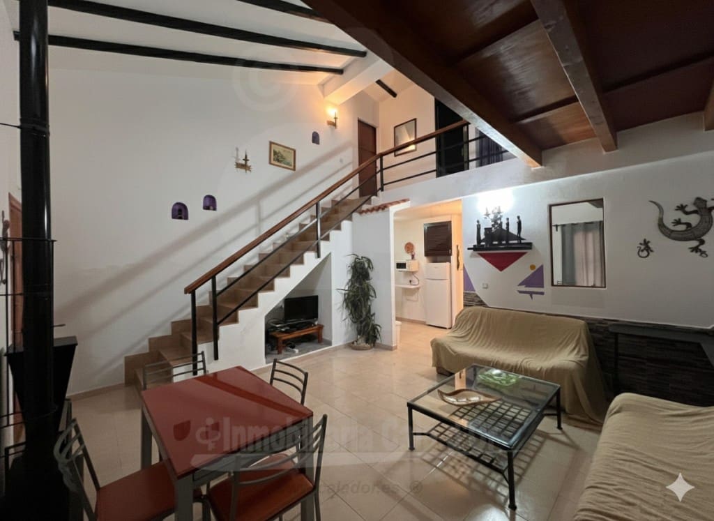 Chalet de 2 habitaciones en Cala Serena en venta - 395.000 € (Ref: 9461026)