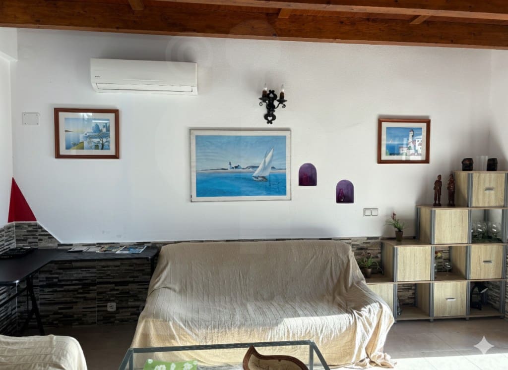 Chalet de 2 habitaciones en Cala Serena en venta - 395.000 € (Ref: 9461026)