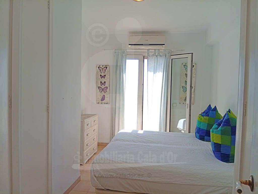 3 bedroom Apartment for sale in Cala d'Or with pool garage - € 850,000 (Ref: 9581472)