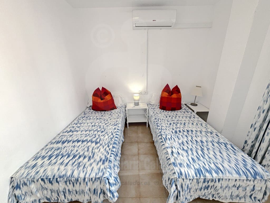 3 bedroom Apartment for sale in Cala d'Or with pool garage - € 850,000 (Ref: 9581472)