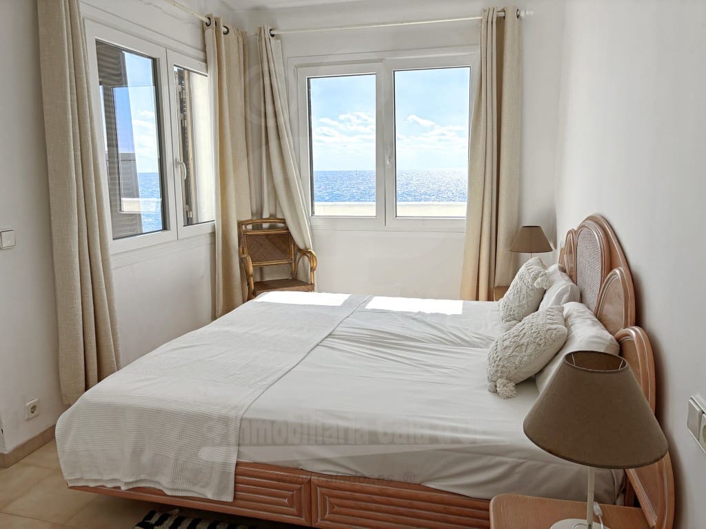 3 sypialnia Apartament na sprzedaż w Cala d'Or z basenem garażem - 850 000 € (Ref: 9581472)