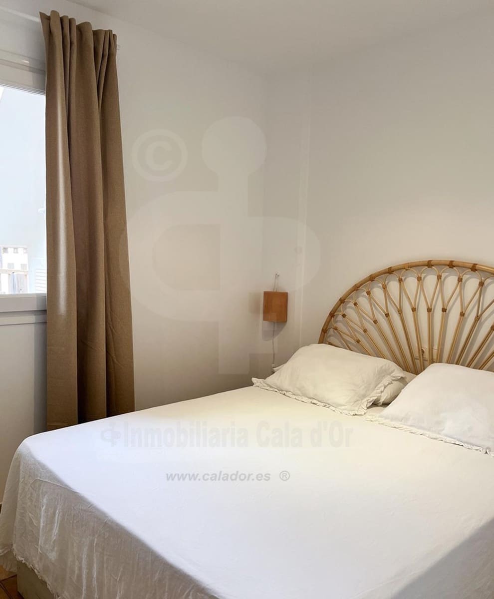 2 bedroom Apartment for sale in Cala d'Or with pool garage - € 480,000 (Ref: 9676702)