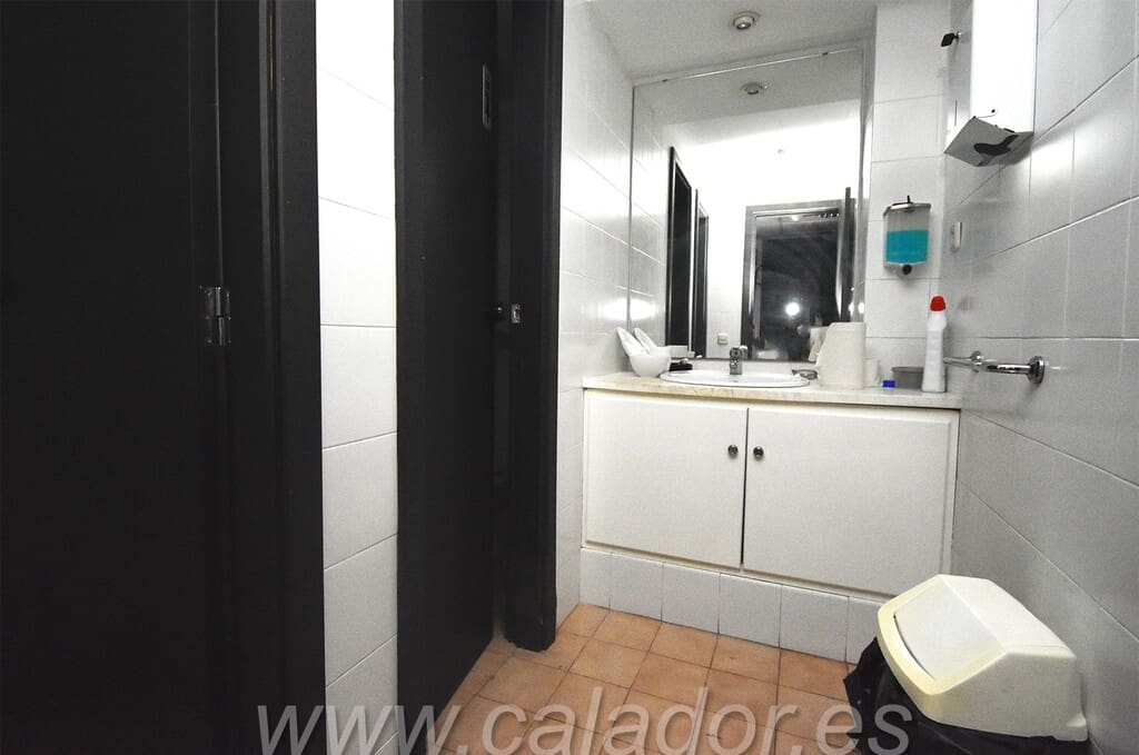 Azienda da affittare in Cala d'Or - 2.781 € (Rif: 9721030)