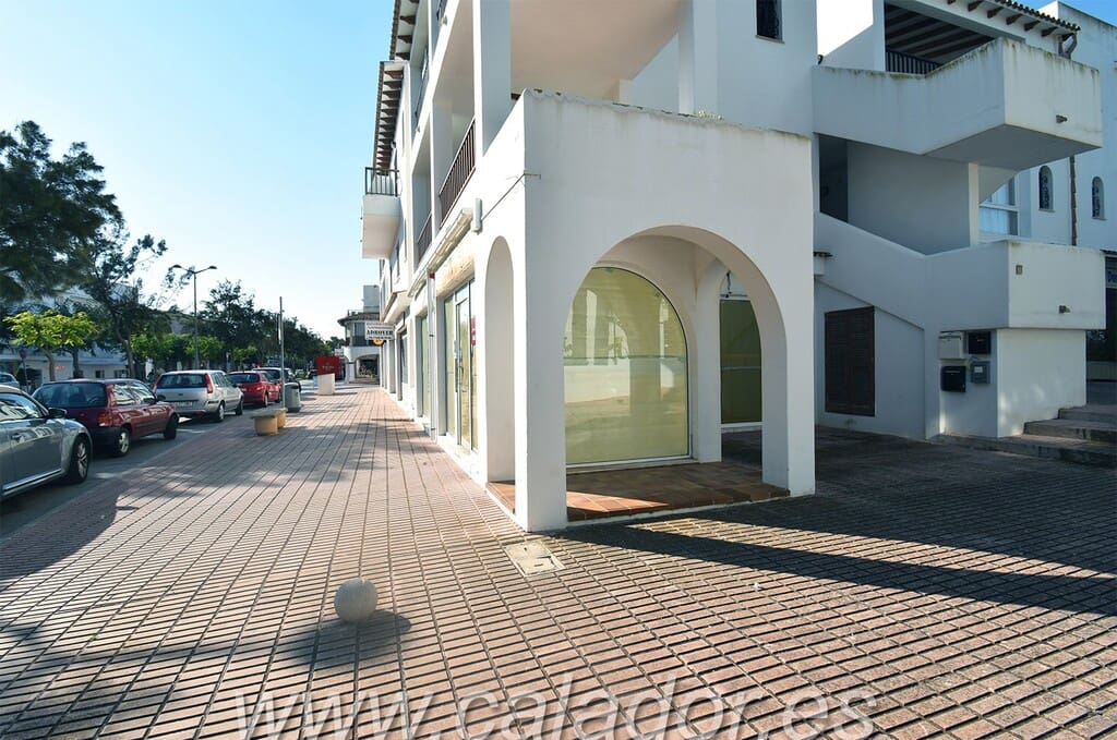 Azienda da affittare in Cala d'Or - 2.781 € (Rif: 9721030)