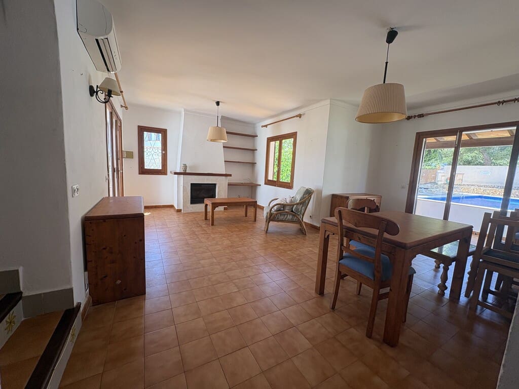 3 sypialnia Willa na sprzedaż w Cala d'Or z basenem - 690 000 € (Ref: 9780222)