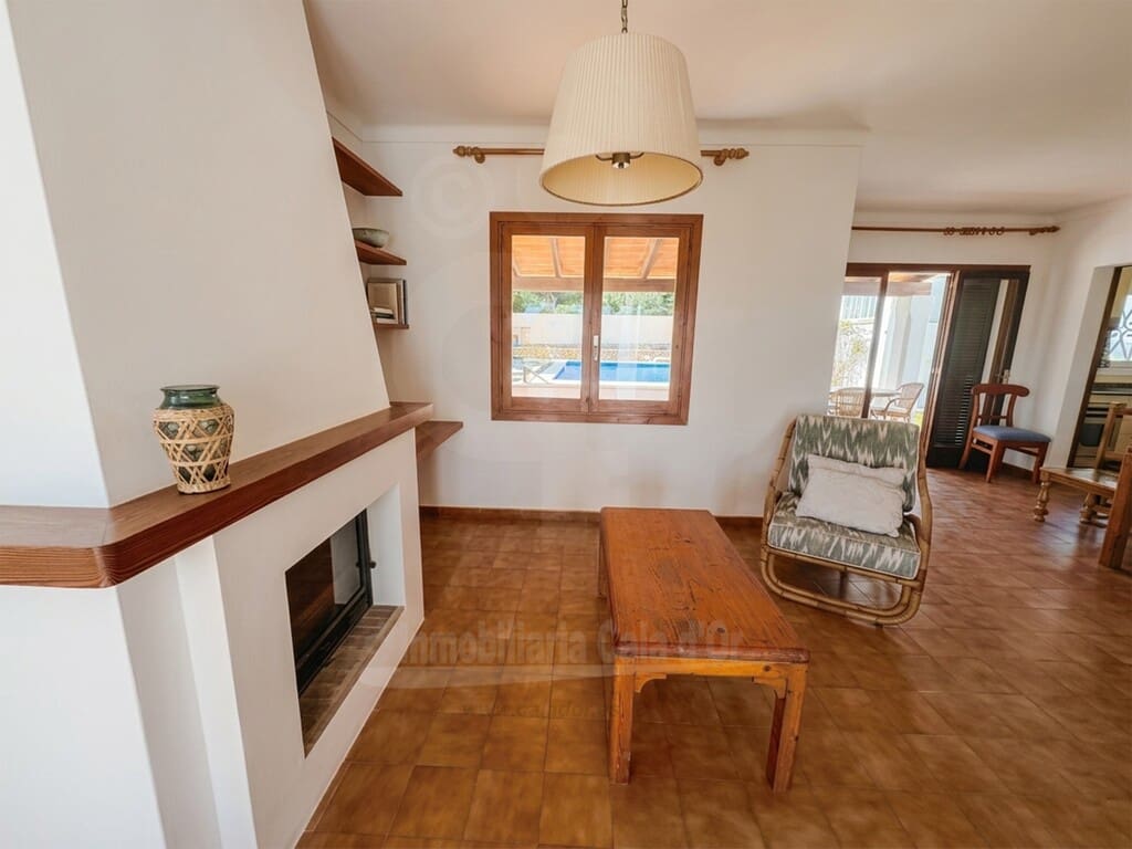 3 sovrum Villa till salu i Cala d'Or med pool - 690 000 € (Ref: 9780222)