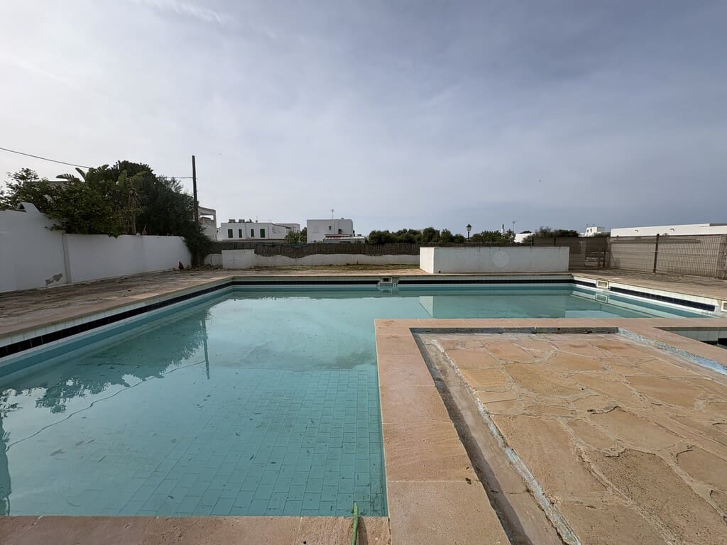 Apartamento de 2 habitaciones en Cala d'Or en venta con piscina - 275.000 € (Ref: 9796141)
