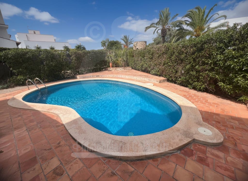 3 bedroom Villa for sale in Cala d'Or with pool garage - € 895,000 (Ref: 9819987)