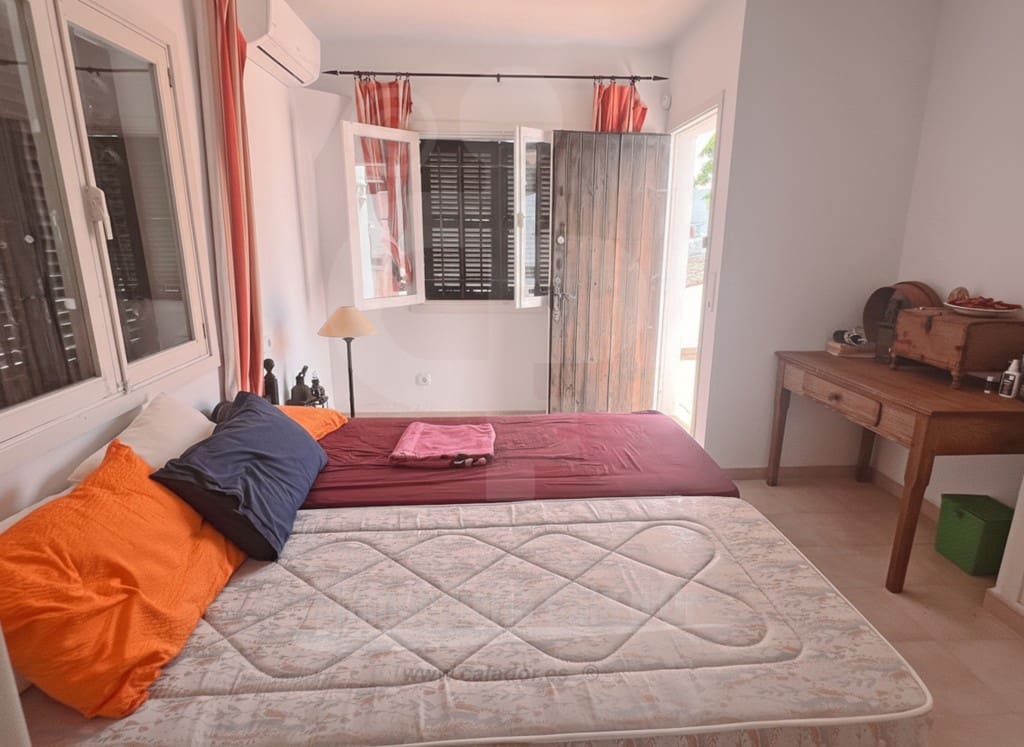 3 bedroom Villa for sale in Cala d'Or with pool garage - € 895,000 (Ref: 9819987)
