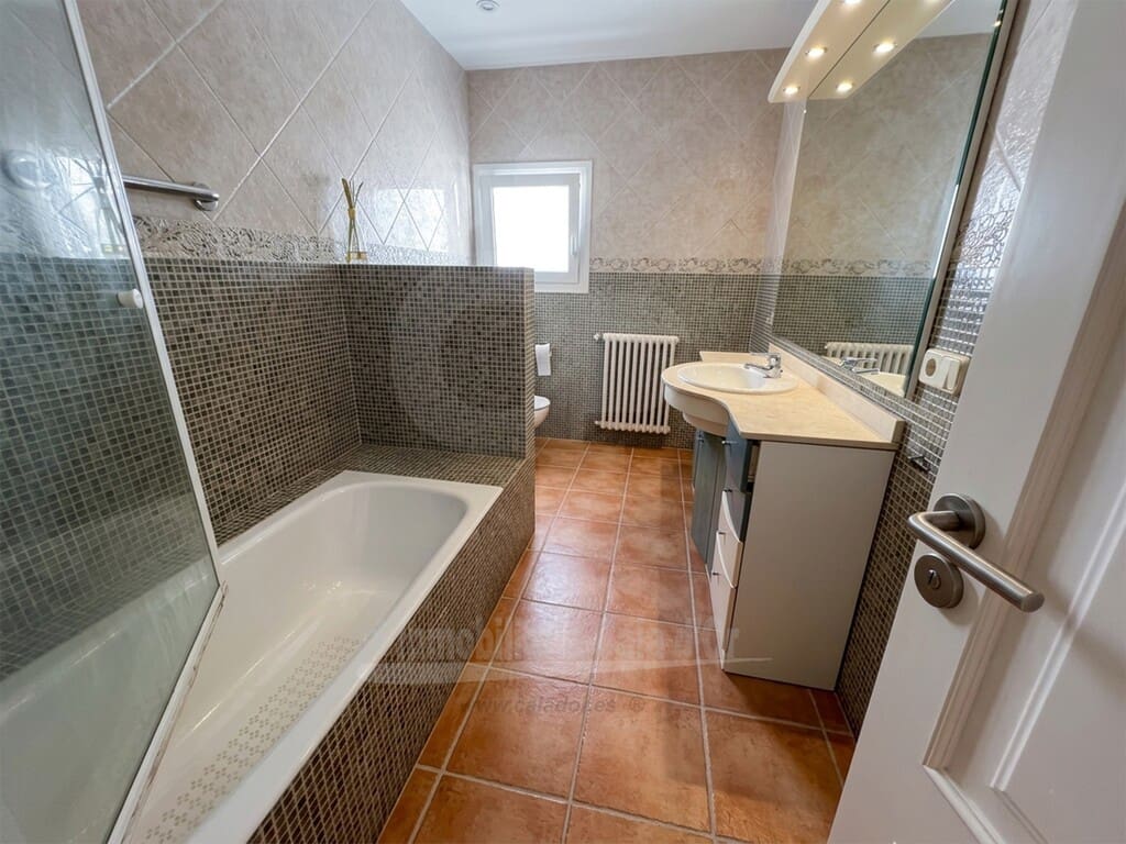 5 sypialnia Willa na sprzedaż w Cala d'Or z garażem - 1 600 000 € (Ref: 9910090)