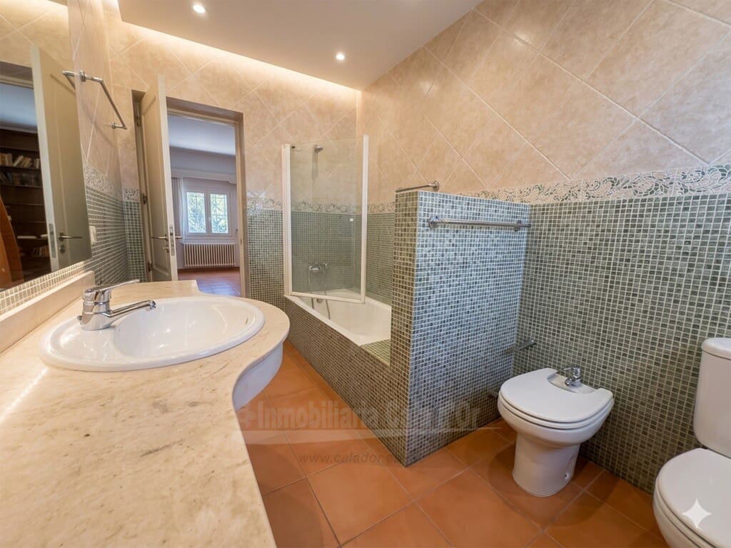 5 sypialnia Willa na sprzedaż w Cala d'Or z garażem - 1 600 000 € (Ref: 9910090)