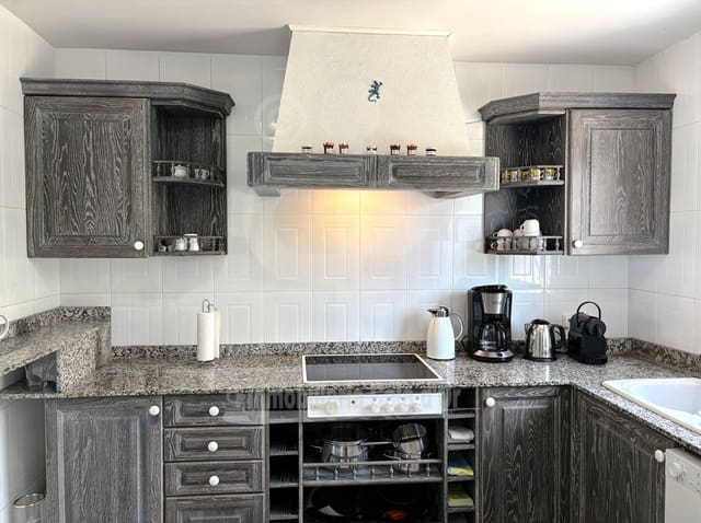 3 soverom Villa til salgs i Cala d'Or, Santanyí med garasje - € 500 000 (Ref: 9920018)