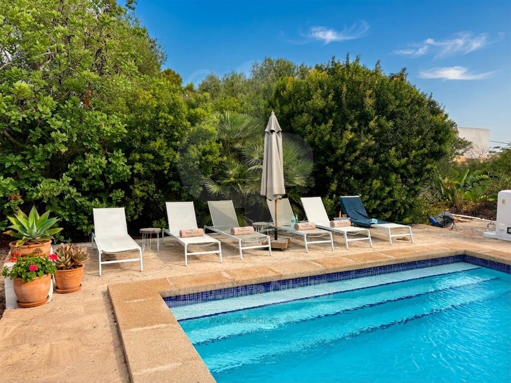 Chalet de 4 habitaciones en Cala d'Or en venta con piscina garaje - 2.500.000 € (Ref: 9978409)