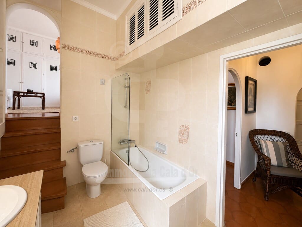 Chalet de 4 habitaciones en Cala d'Or en venta con piscina garaje - 2.500.000 € (Ref: 9978409)