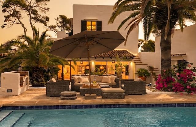 4 soveværelse Villa til salg i Cala d'Or, Santanyí med swimmingpool garage - € 2.500.000 (Ref: 9978409)