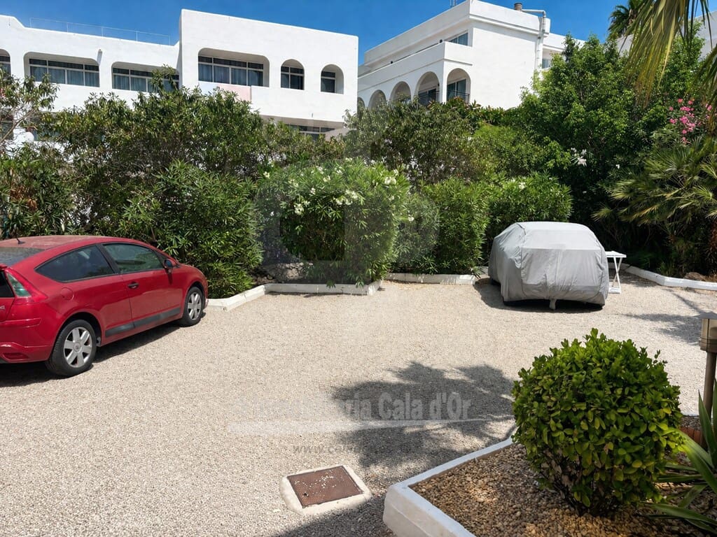 2 makuuhuone Huoneisto myytävänä paikassa Cala d'Or mukana uima-altaan 
autotalli - 370 000 € (Ref: 9998137)