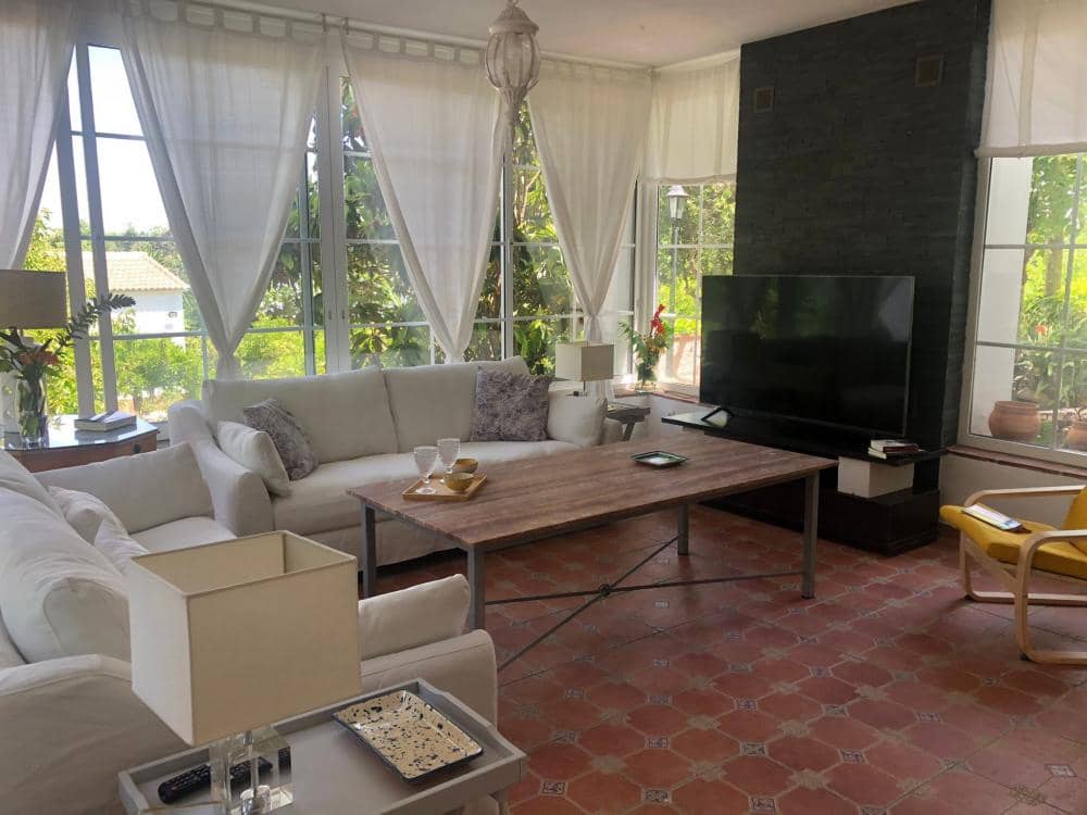 Chalet de 5 habitaciones en Alhaurín el Grande en alquiler con piscina garaje - 3.850 € (Ref: 5874773)