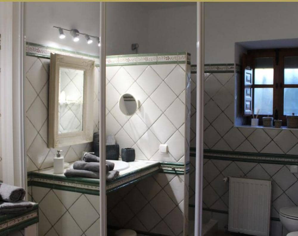 Chalet de 5 habitaciones en Alhaurín el Grande en alquiler con piscina garaje - 3.850 € (Ref: 5874773)