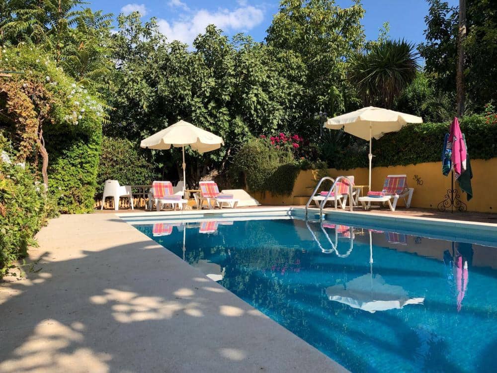 Chalet de 5 habitaciones en Alhaurín el Grande en alquiler con piscina garaje - 3.850 € (Ref: 5874773)