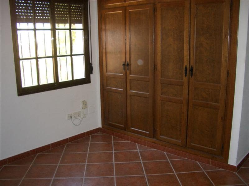 3 soverom Villa til leie i Alhaurin de la Torre - € 1 800 (Ref: 5874783)