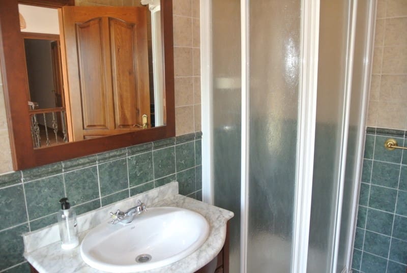 Chalet de 5 habitaciones en Alhaurín de la Torre en alquiler - 4.200 € (Ref: 5874788)