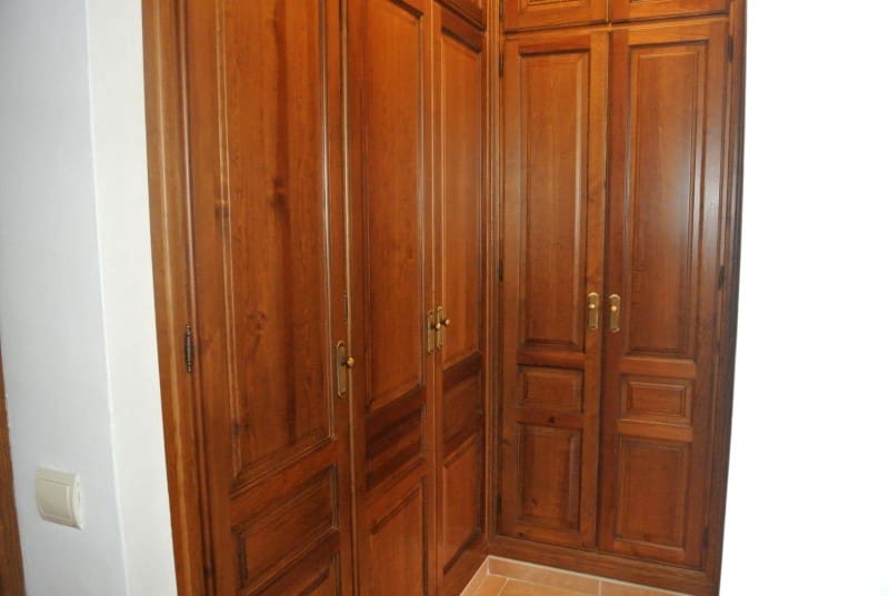 Chalet de 5 habitaciones en Alhaurín de la Torre en alquiler - 4.200 € (Ref: 5874788)