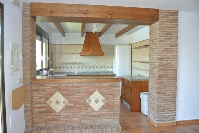 Chalet de 5 habitaciones en Alhaurín de la Torre en alquiler - 4.200 € (Ref: 5874788)
