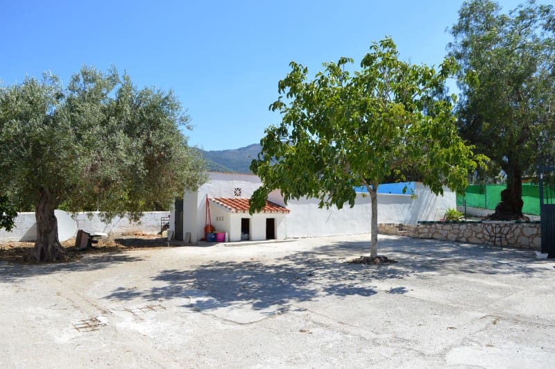 3 bedroom Villa for rent in Alhaurin de la Torre with pool - € 1,450 (Ref: 6079513)