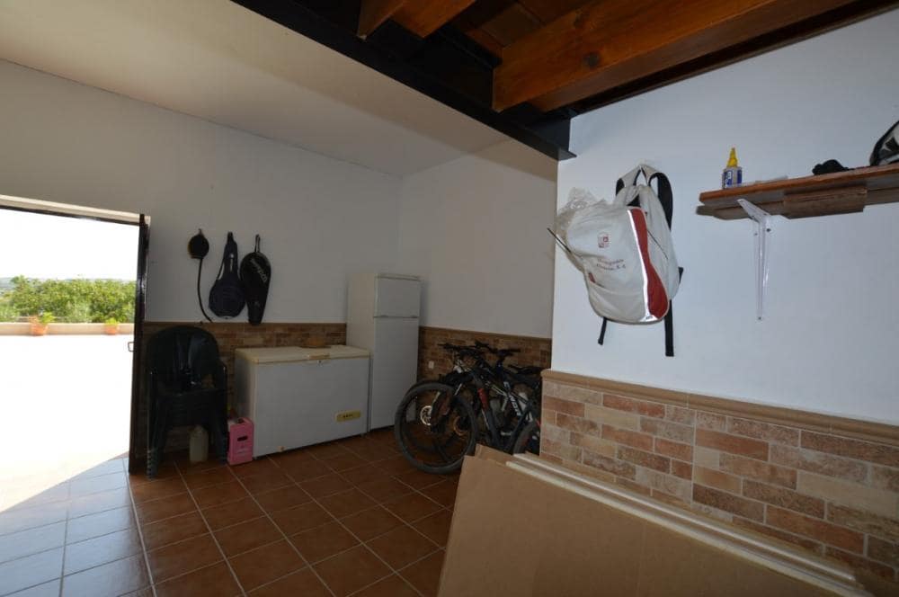 Chalet de 3 habitaciones en Alhaurín el Grande en alquiler con piscina garaje - 2.100 € (Ref: 7781862)