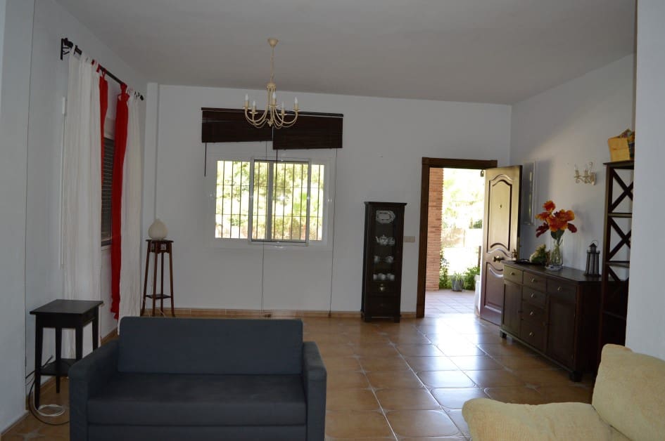 5 bedroom Villa for rent in Alhaurín el Grande € 1,600 (Ref 8030899)