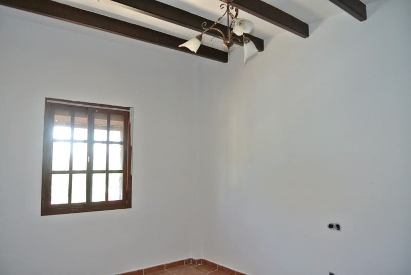 5 bedroom Villa for rent in Alhaurin el Grande with pool - € 2,500 (Ref: 8046004)