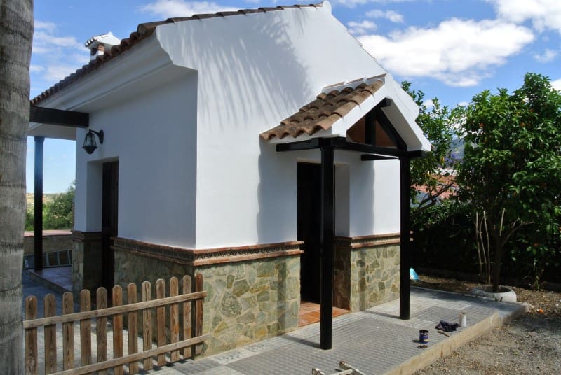 5 bedroom Villa for rent in Alhaurin el Grande with pool - € 2,500 (Ref: 8046004)