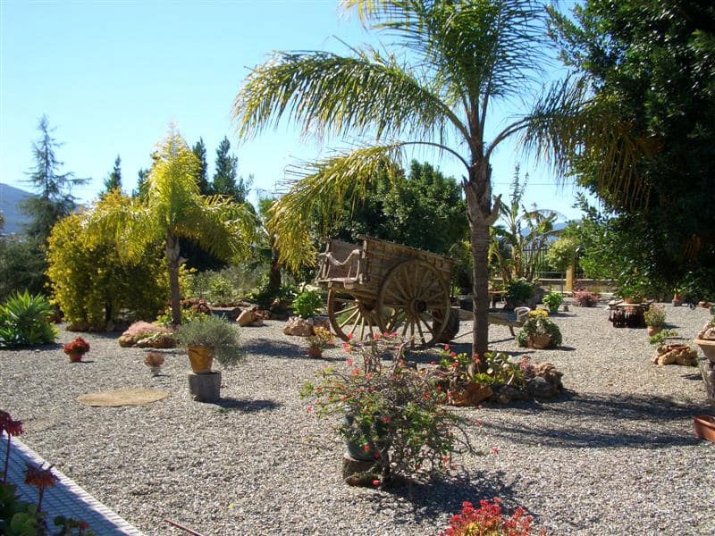 5 bedroom Villa for rent in Alhaurin el Grande with pool - € 2,500 (Ref: 8046004)